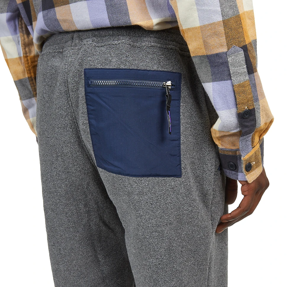 Patagonia Men's Synchilla® Fleece Pants - Nickel