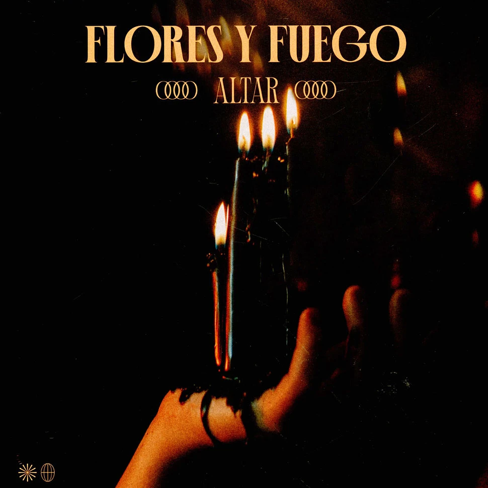 Flores Y Fuego - Altar