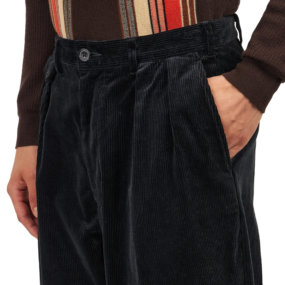 Beams Plus - 2 Pleats Tapered Corduroy