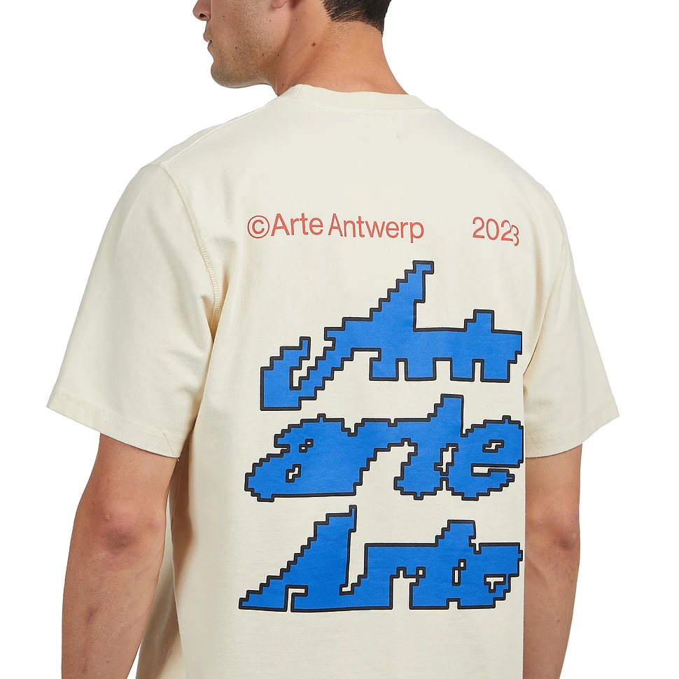 Arte Antwerp - 3 Arte Front Back T-Shirt