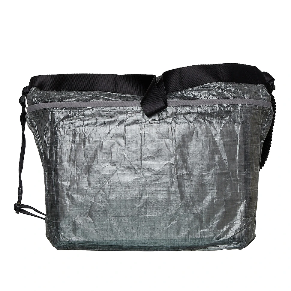 CMF Outdoor Garment - 1 Day Tote With Dyneema