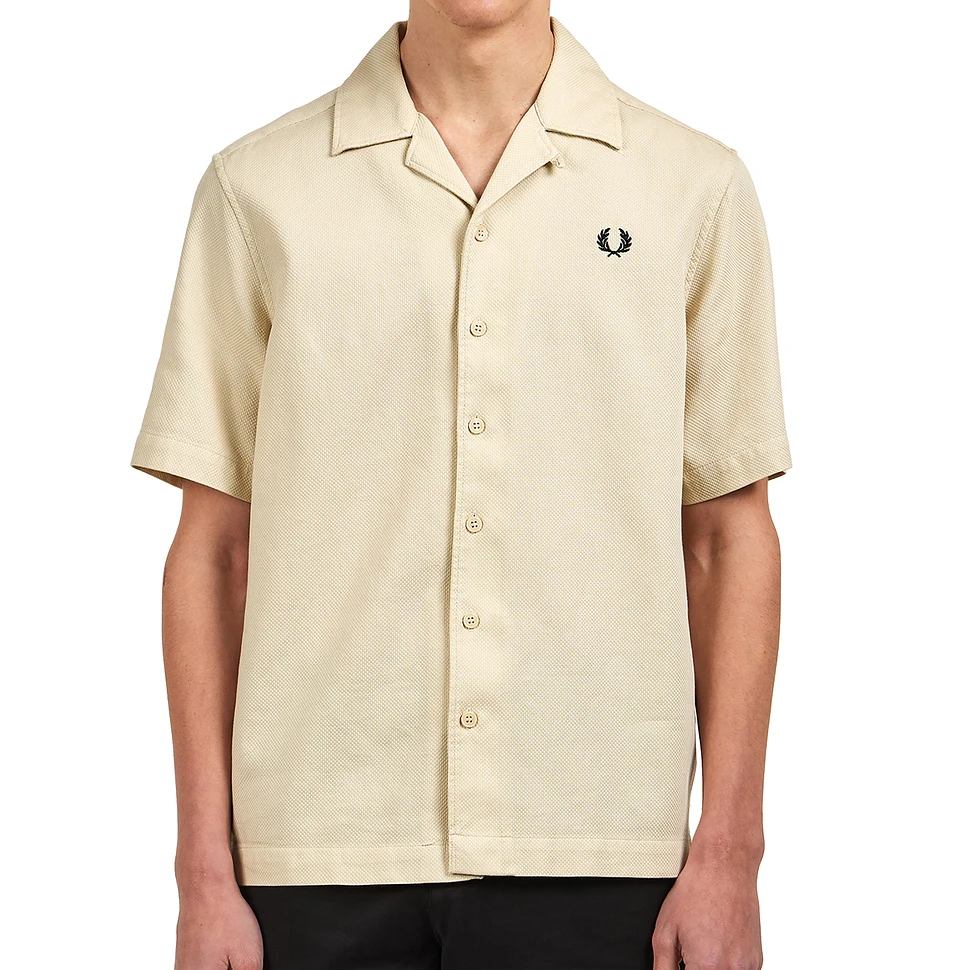 Fred Perry - Pique Texture Revere Collar Shirt