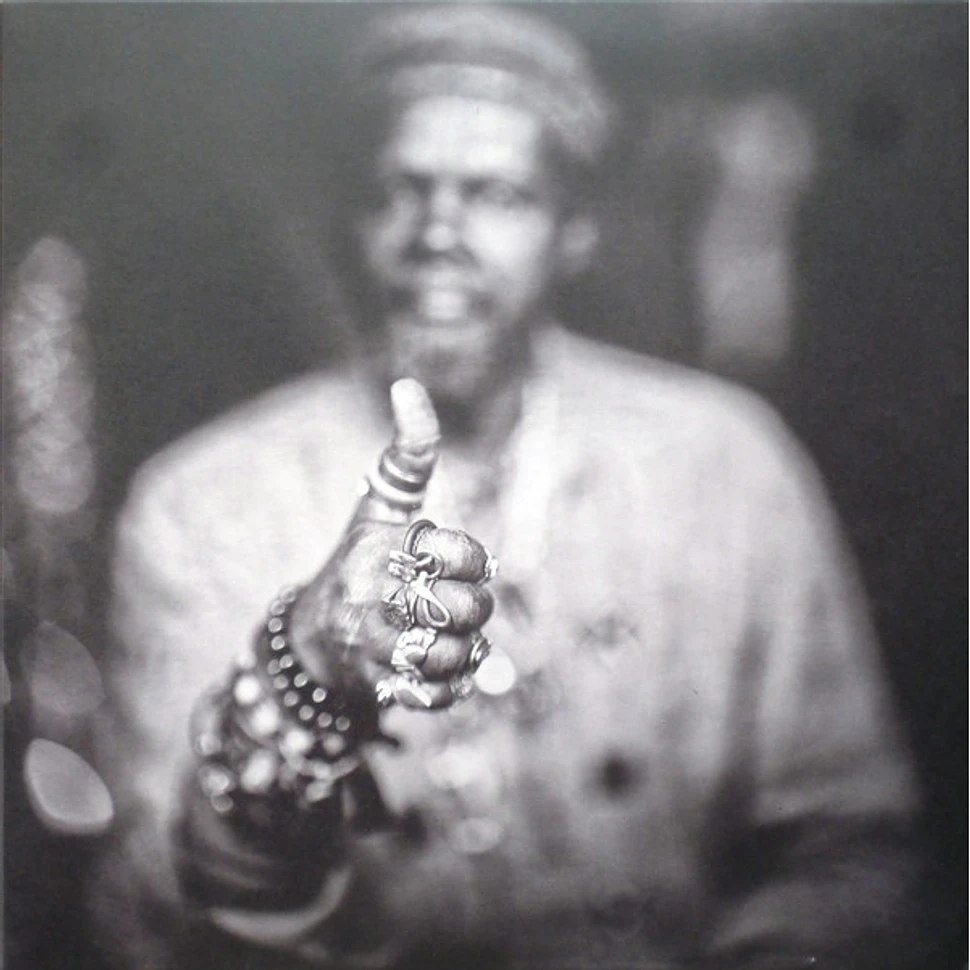 Lonnie Holley - Mith