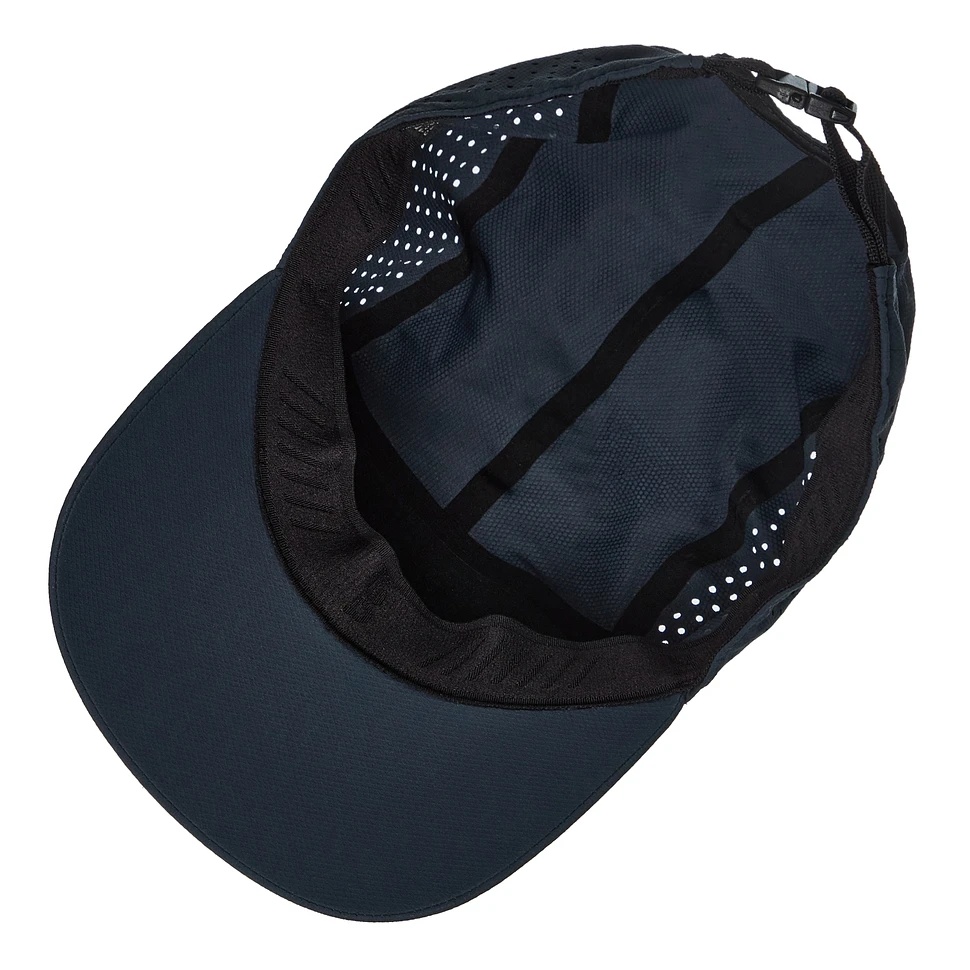 On - Lightweight Cap