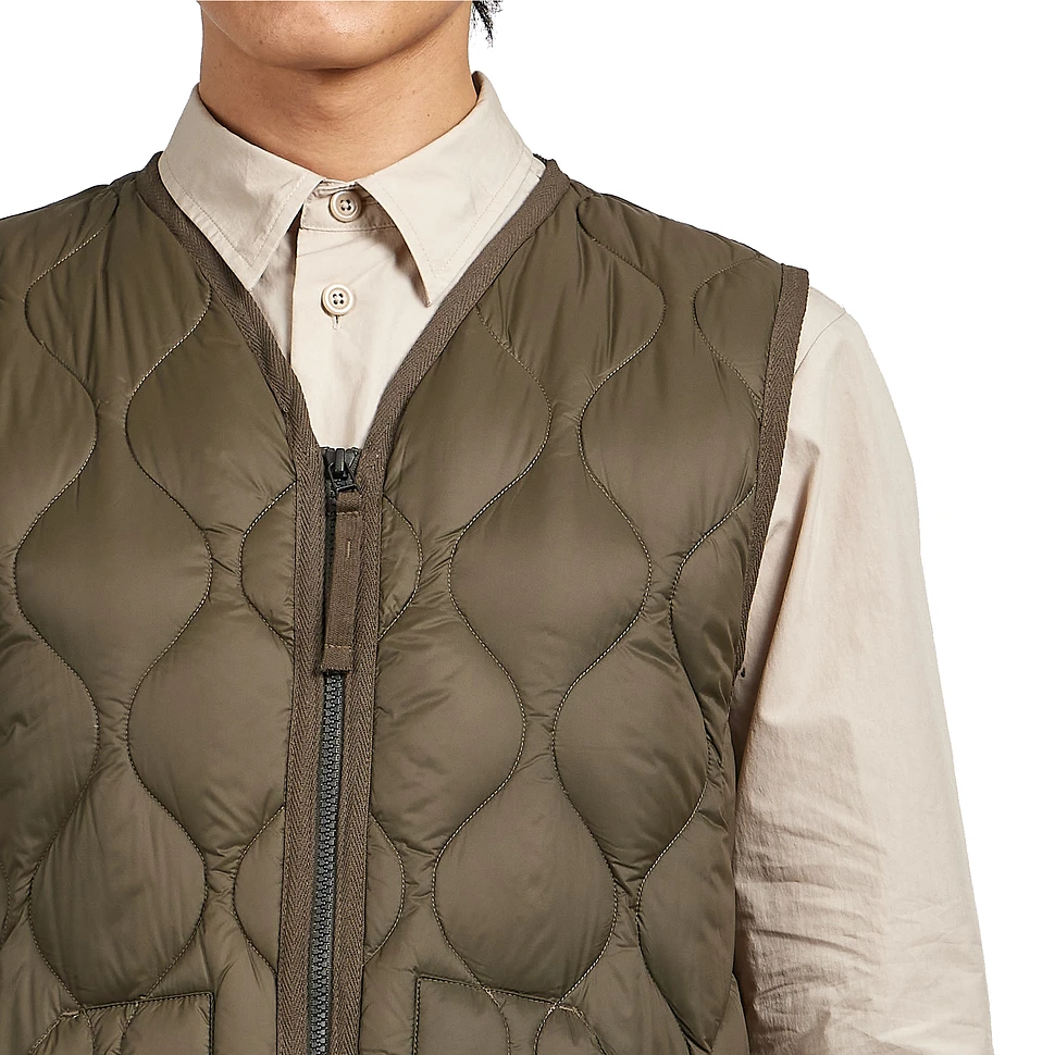 TAION - Military V Neck W-Zip Down Vest (Soft Shell)