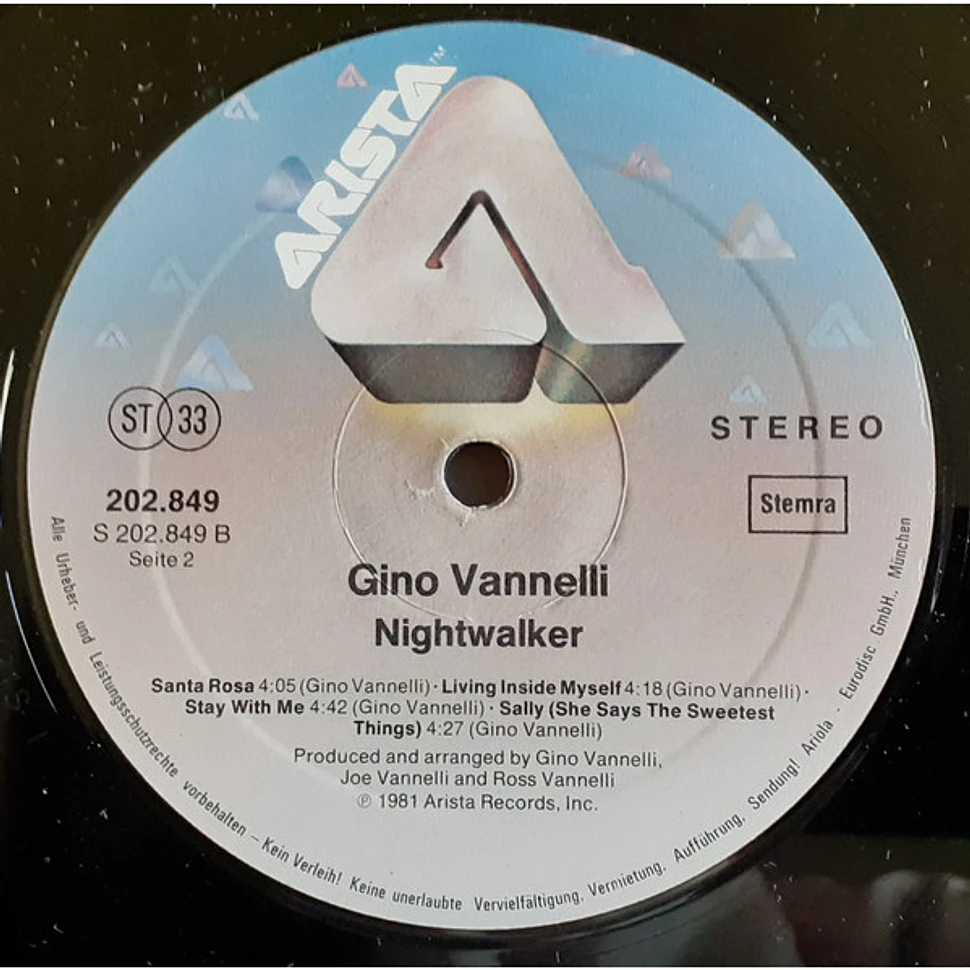 Gino Vannelli - Nightwalker