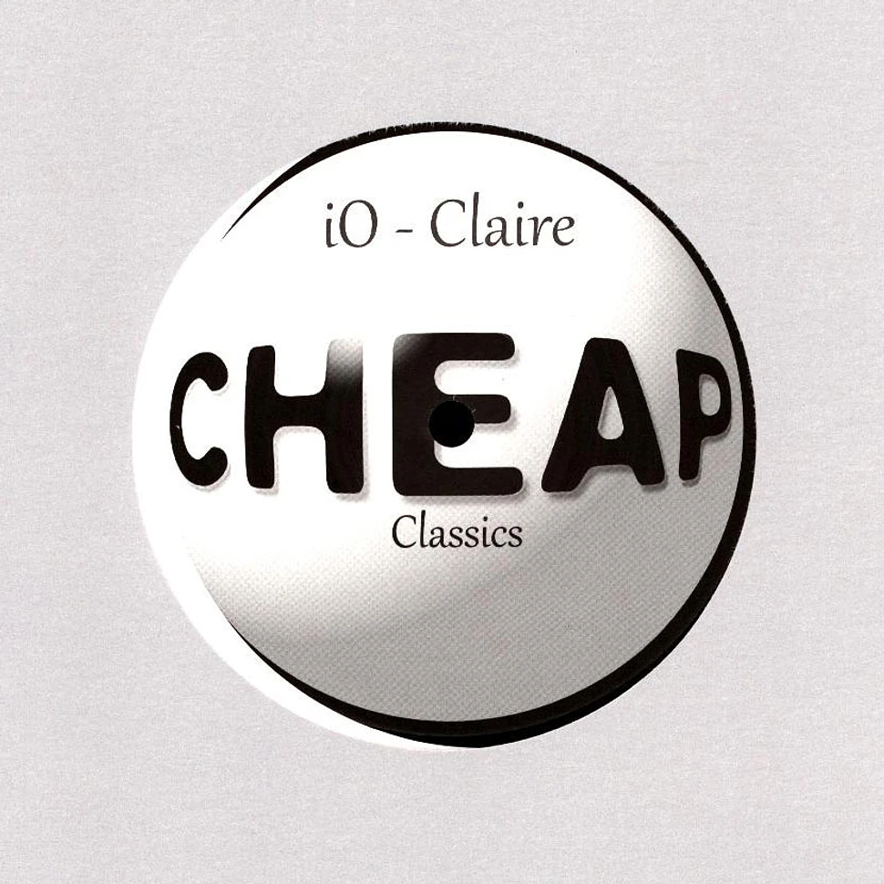 iO - Claire