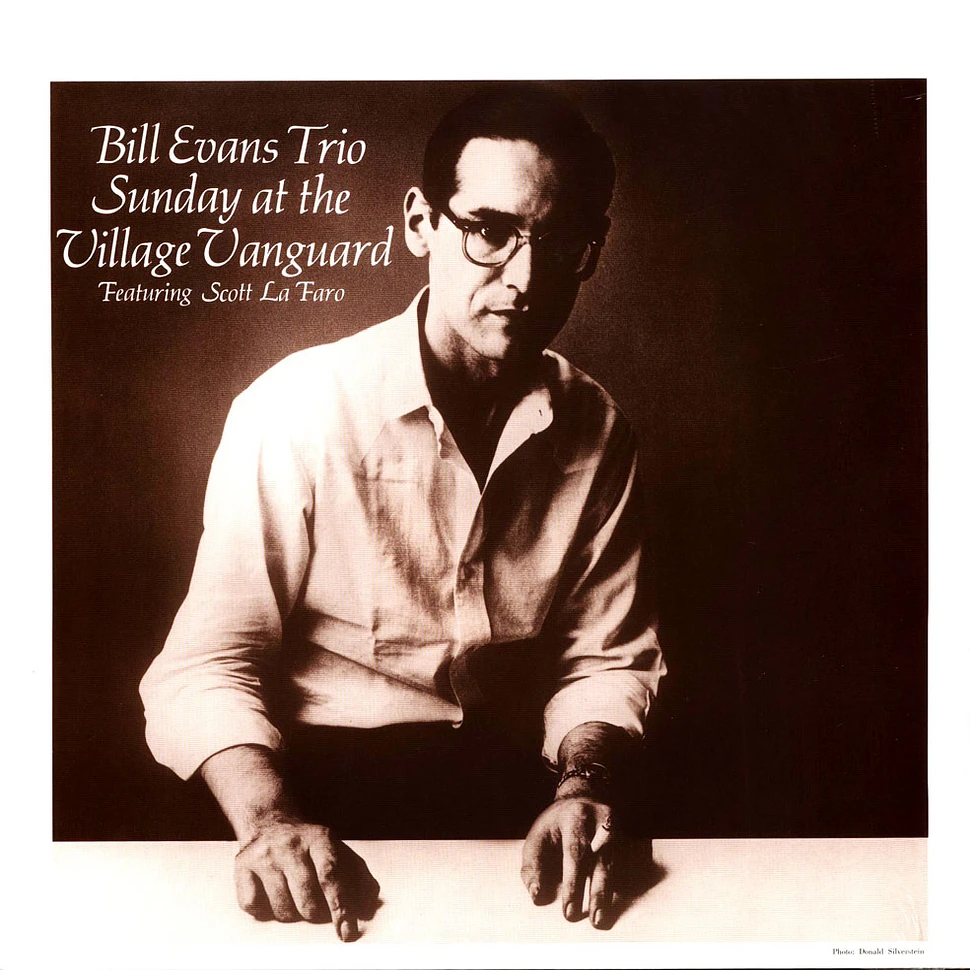 The Bill Evans Trio - Sunday At The Village Vanguard