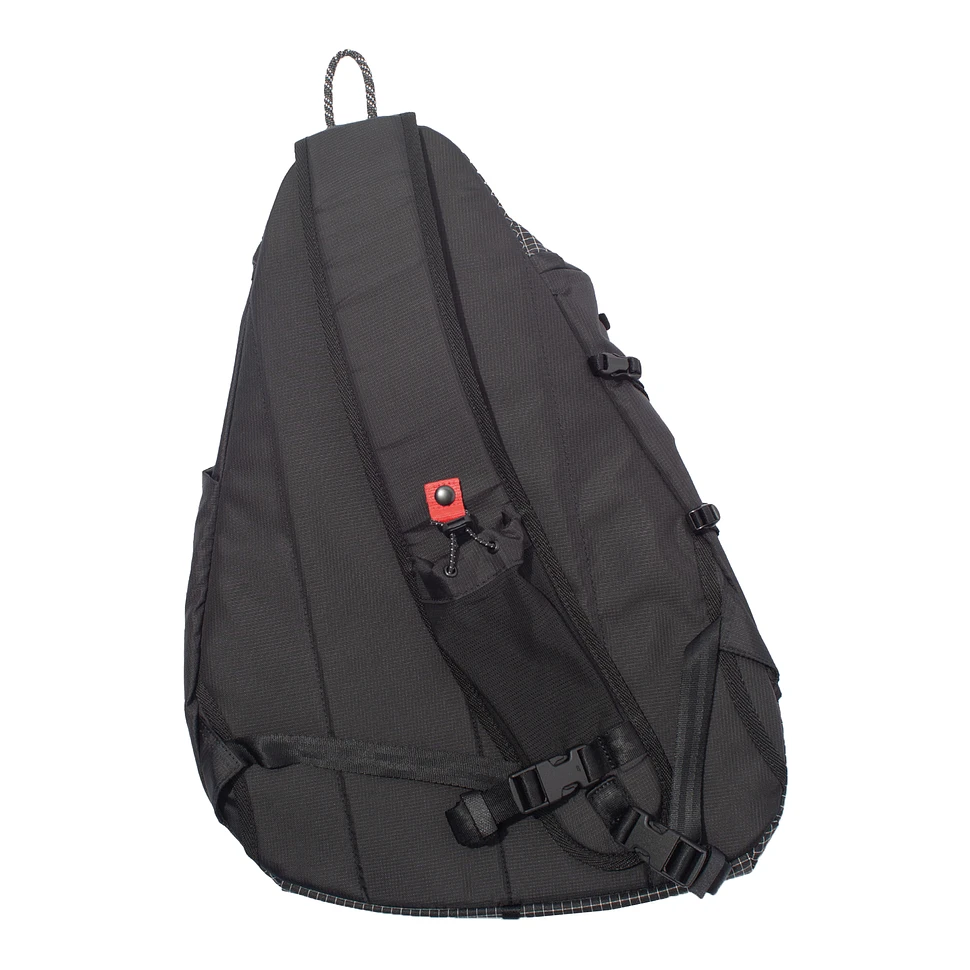 F/CE - 3 Points Slinger Bag