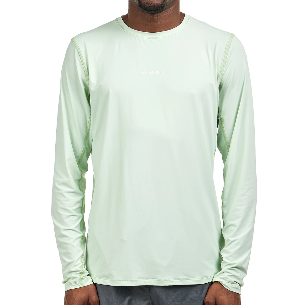 District Vision - Ultralight Aloe Long Sleeve Tee