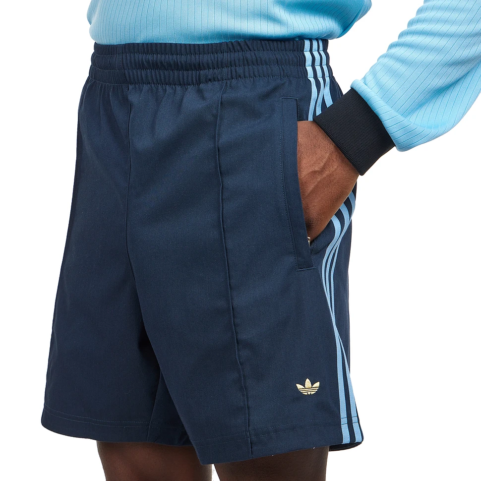 adidas - Premium Shorts