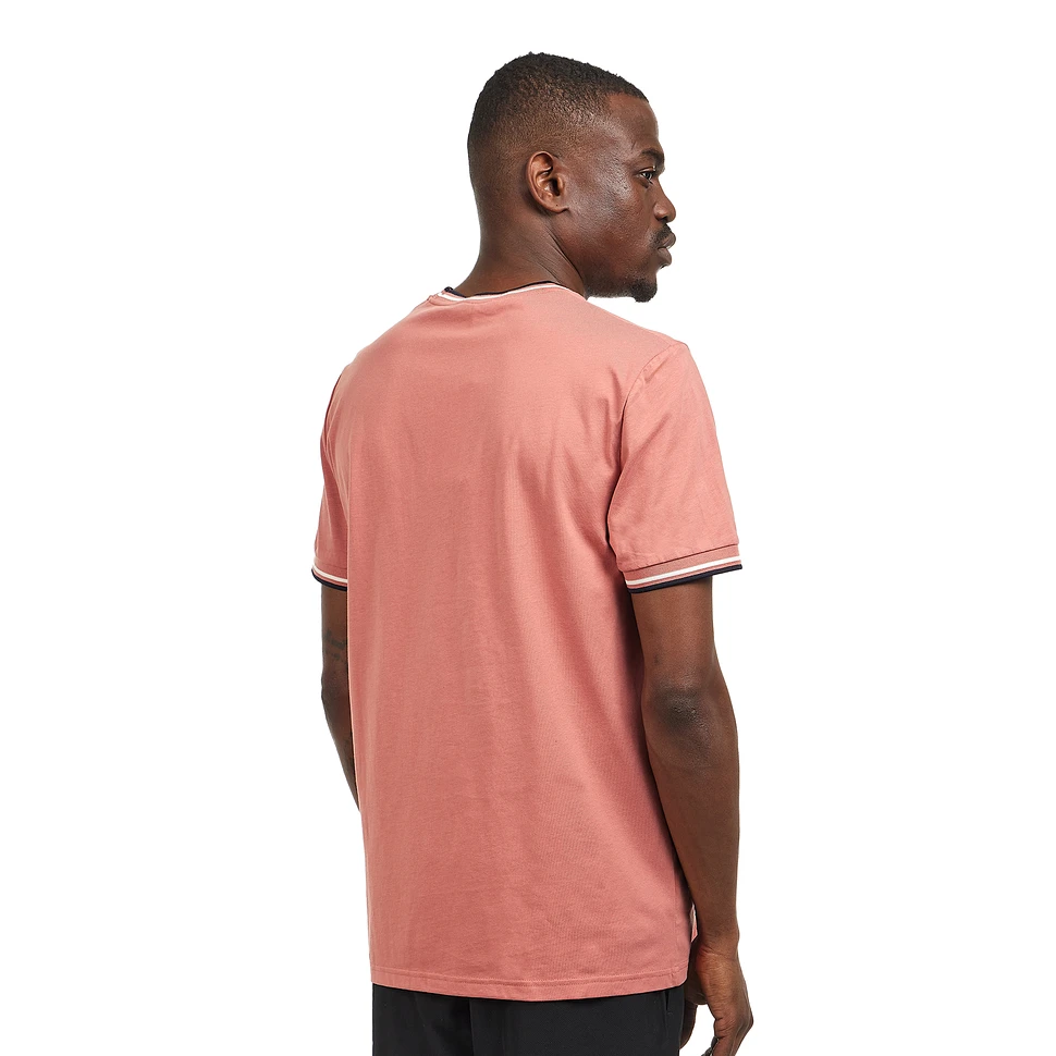 Fred Perry - Twin Tipped T-Shirt