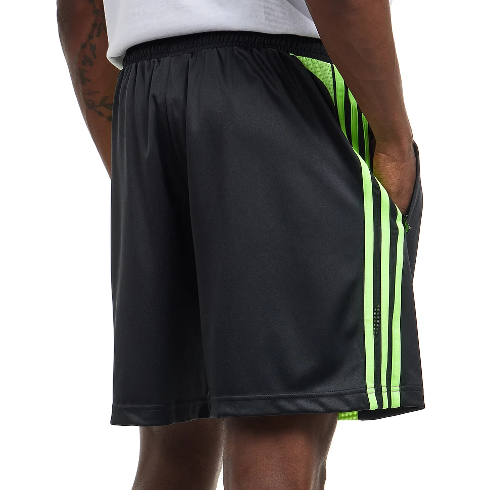 adidas - Teamgeist Adicolor Shorts