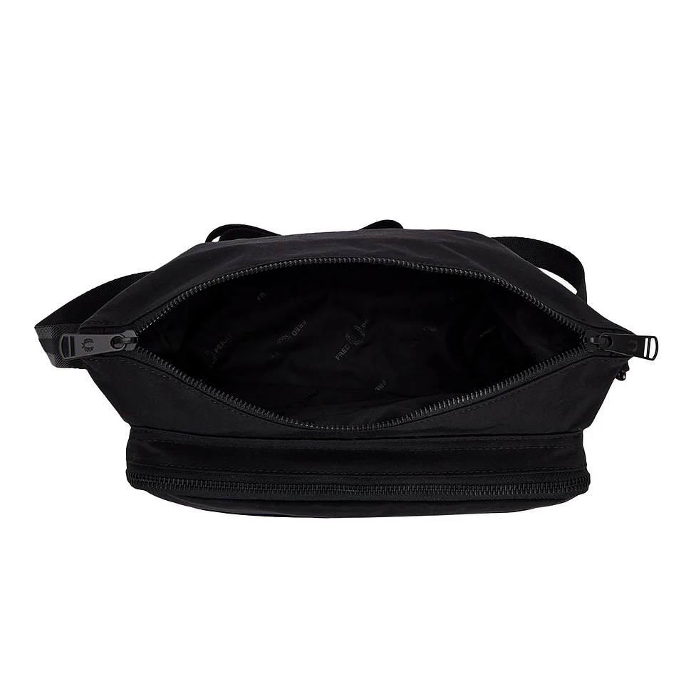 Fred Perry - Nylon Badge Crossbody Bag