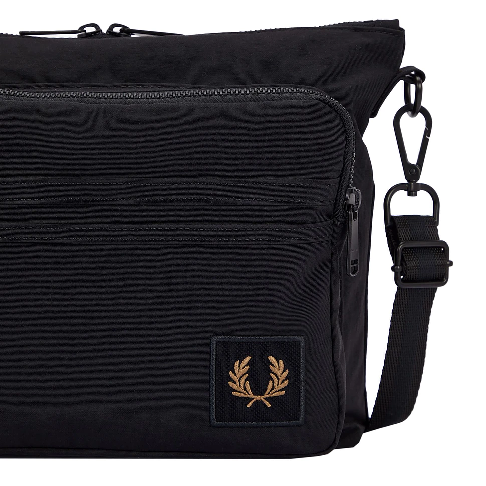 Fred Perry - Nylon Badge Crossbody Bag (Black) | HHV