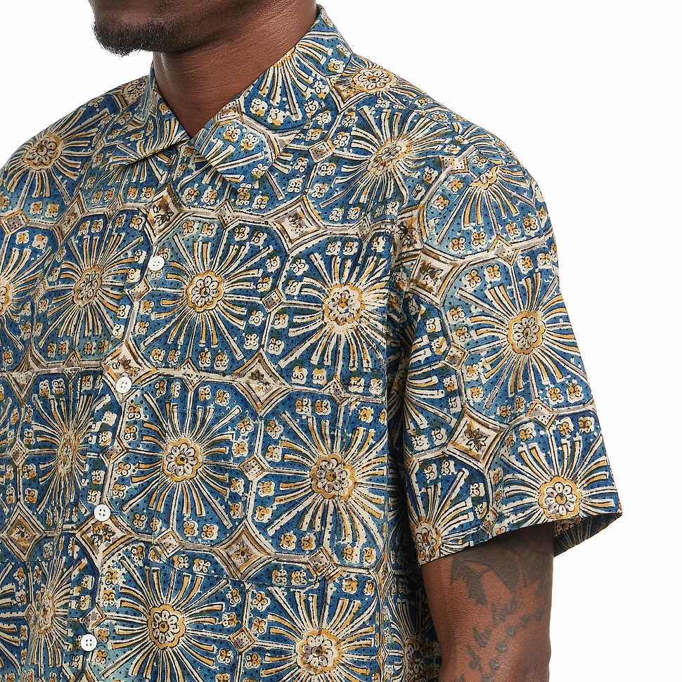 Beams Plus - Open Collar Block Print Flower