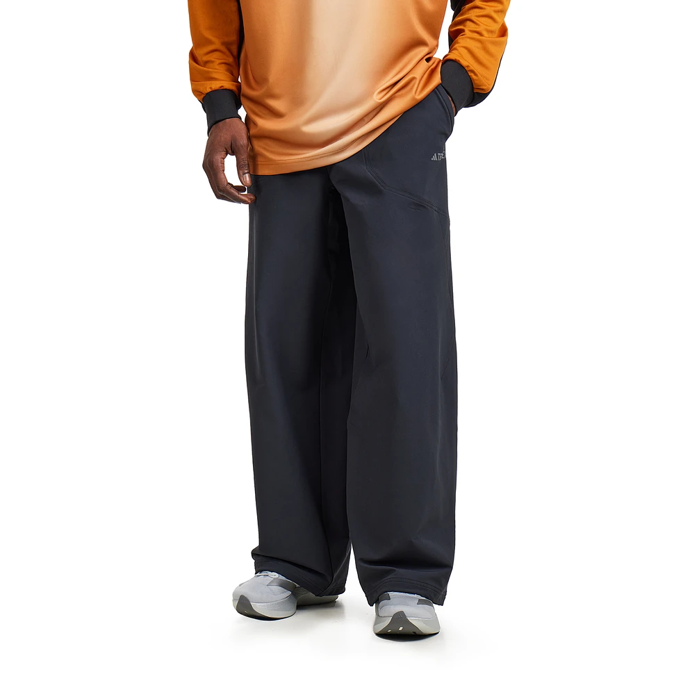 adidas - Xploric Water Repellent Softshell Track Pants (Black) | HHV