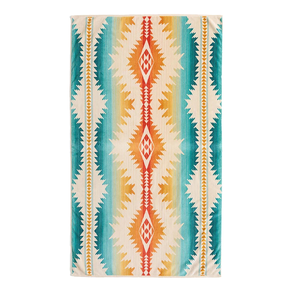 Pendleton - Oversized Jacquard Spa Towel