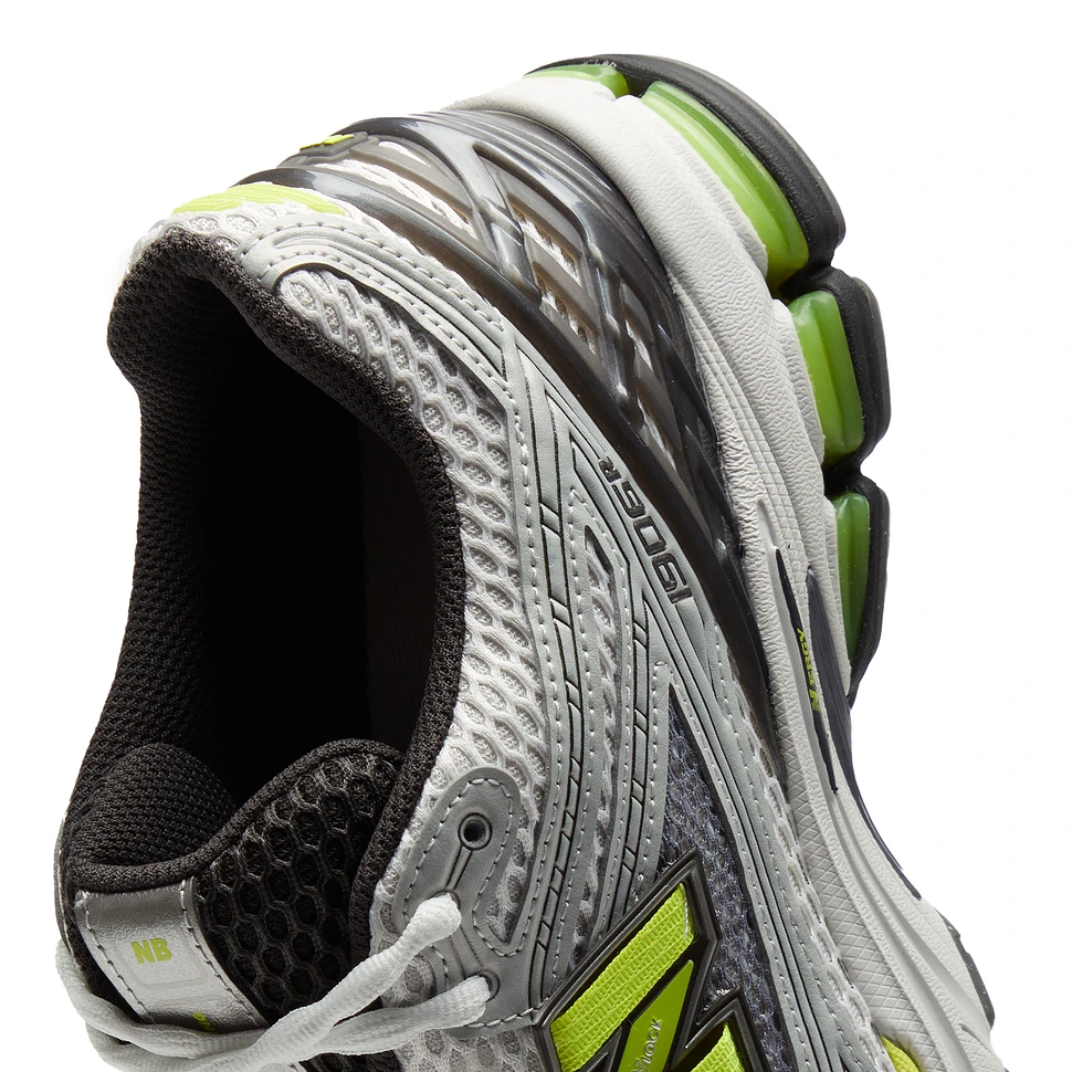 New Balance - U1906R