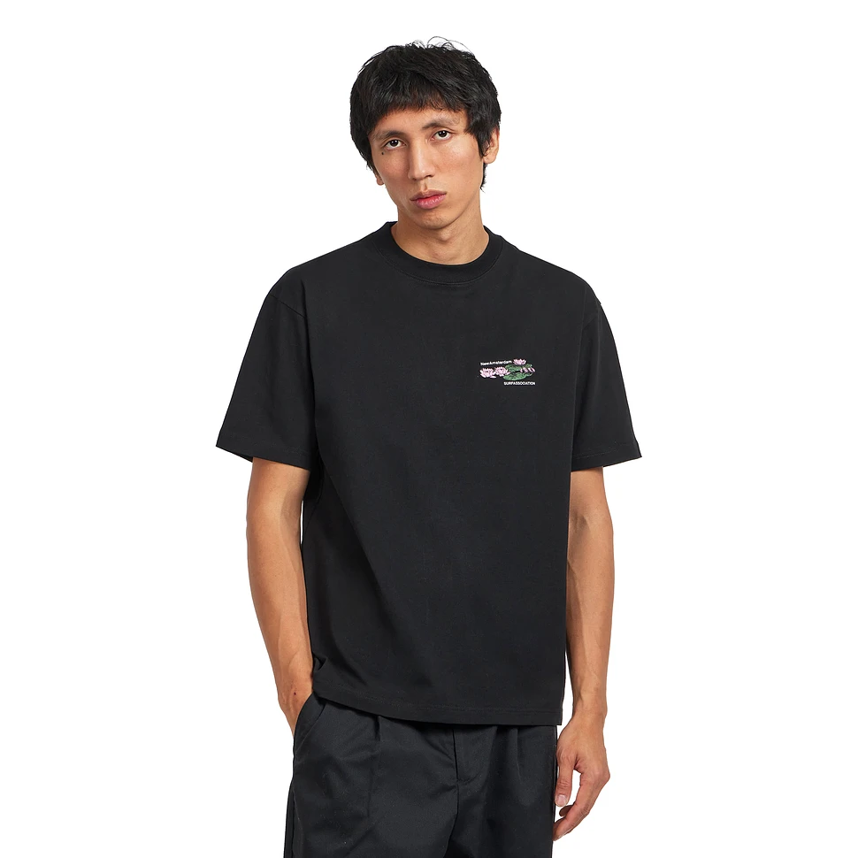 Lilies Tee