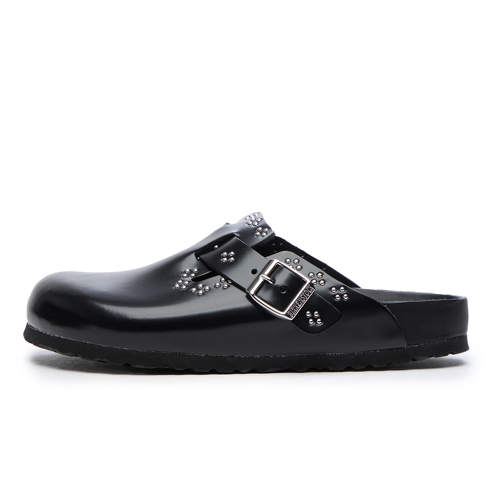 W Boston Amalfi Rivet Exquisite